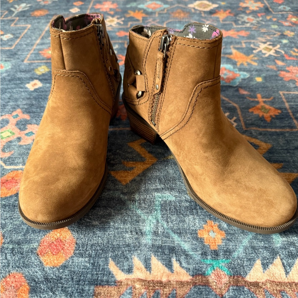 Women’s Teva Foxy Leather Ankle Boots